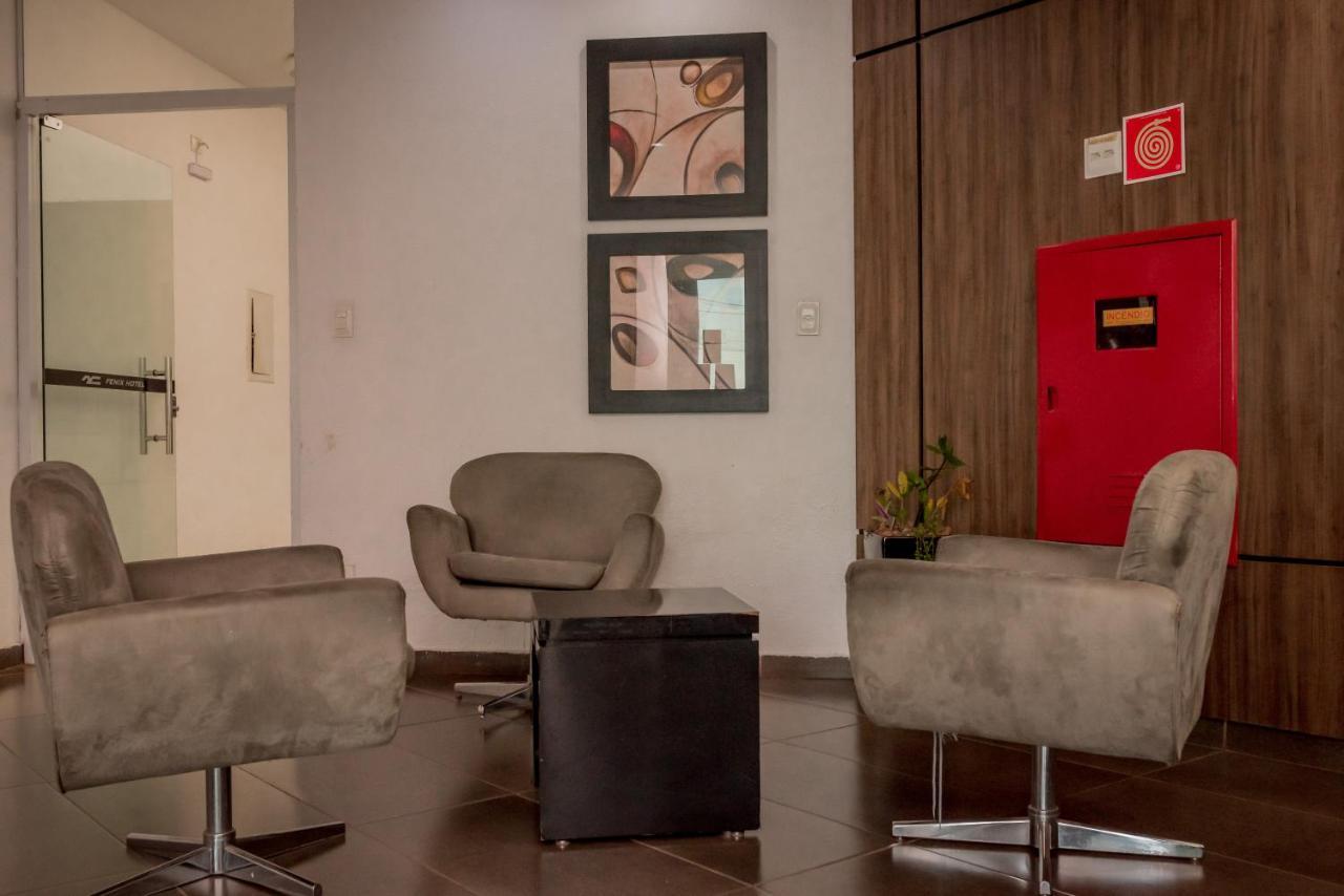 Fenix Hotel Araxá Buitenkant foto