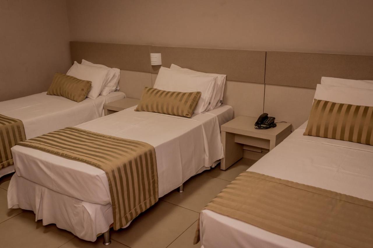 Fenix Hotel Araxá Buitenkant foto