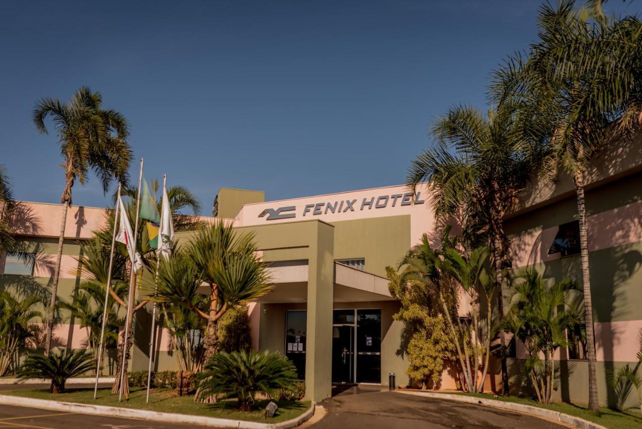 Fenix Hotel Araxá Buitenkant foto